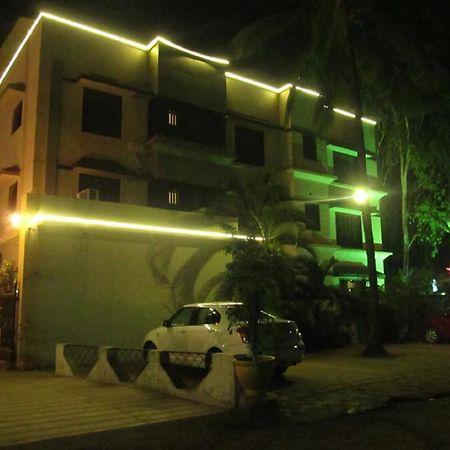 Hotel Sai Regency Daman Exterior photo