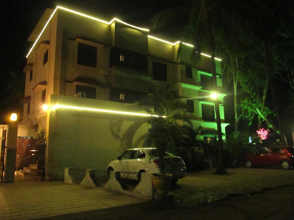 Hotel Sai Regency Daman Exterior photo